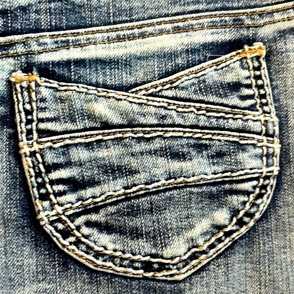 Candie’s Country Western Denim/Fabric Flare Skirt, size 3 (Juniors) - Picture 8 of 11